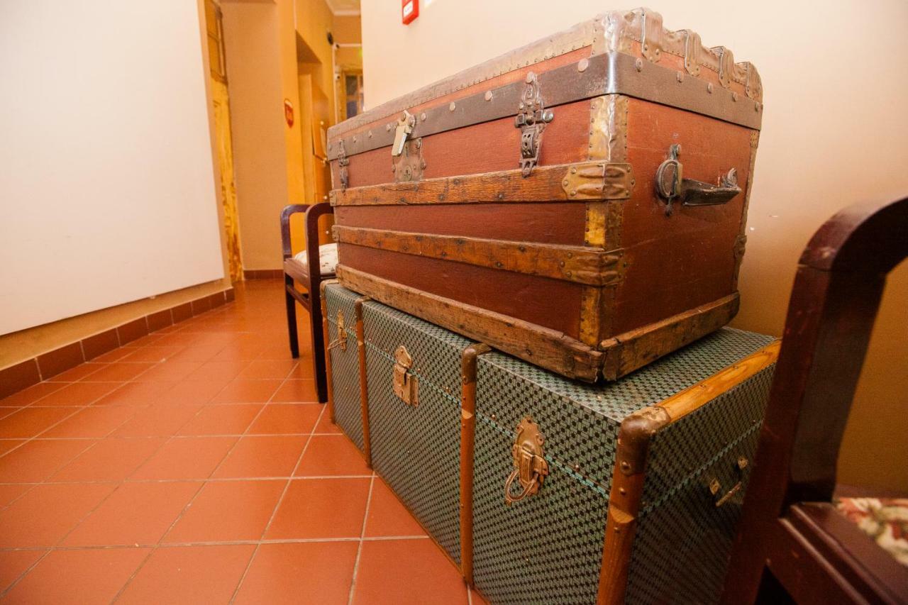 Hub 1878 Ostello